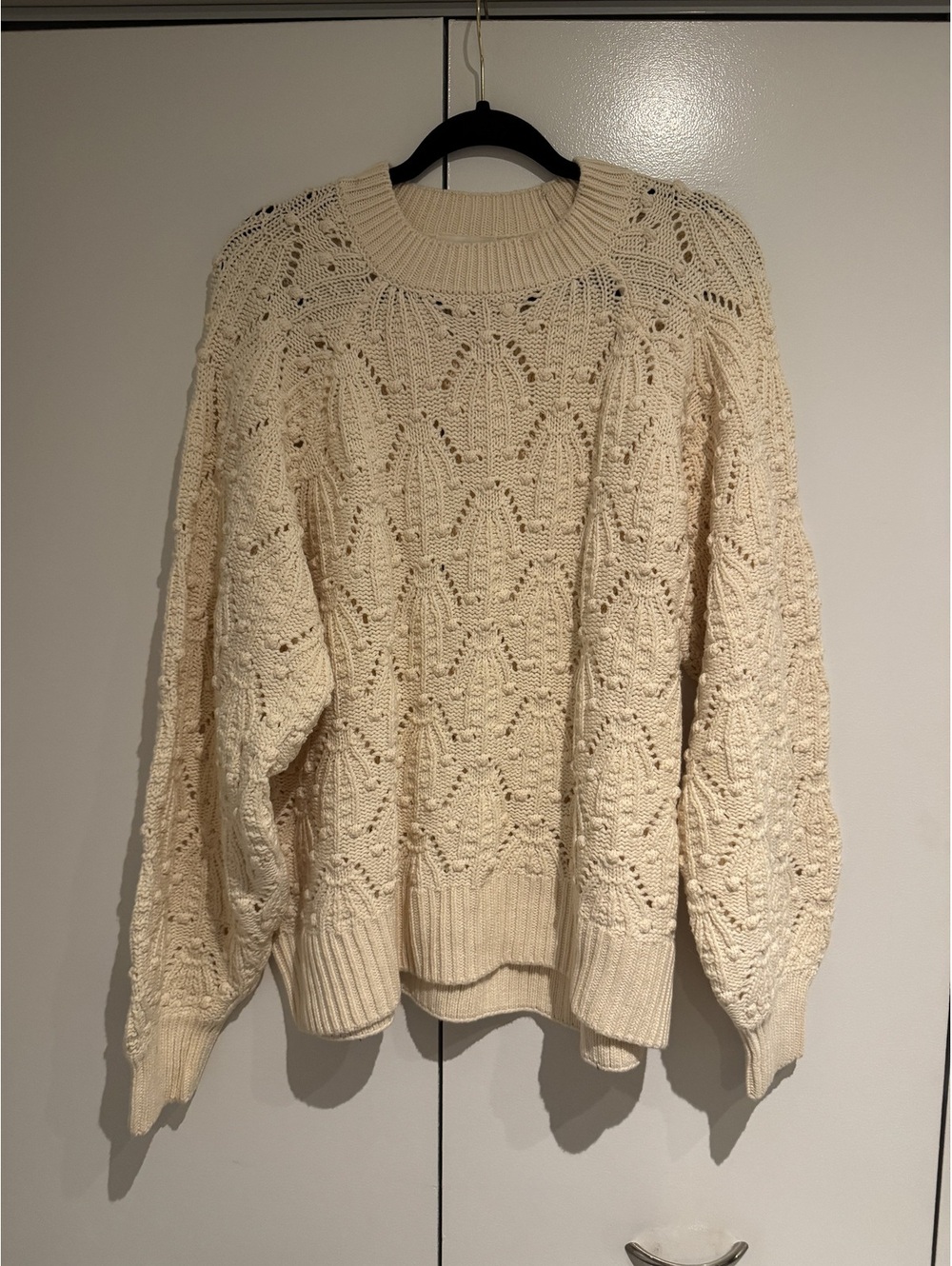 H&M Oversize Cream Sweater - Size L
